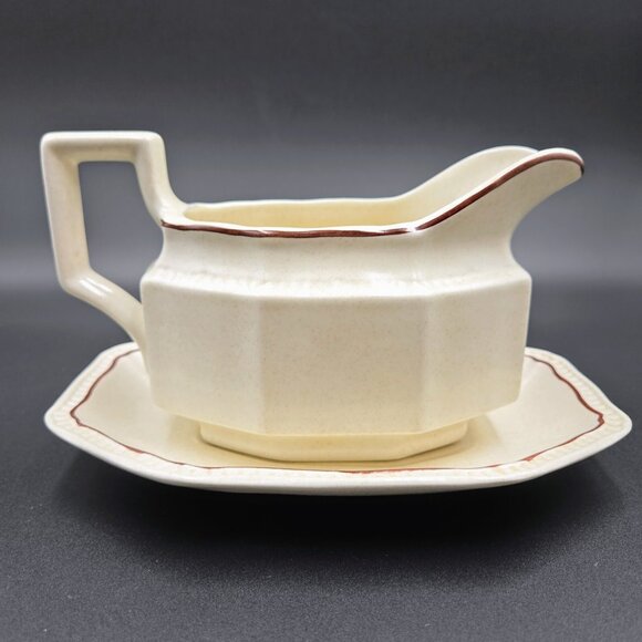 Kensington Gravy Boat With Tray Staffordshire England Ironstone Canterbury Cream - Picture 4 of 13